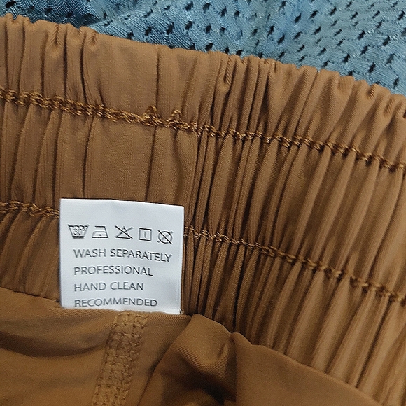 Activewear Set - Picture 2 of 7